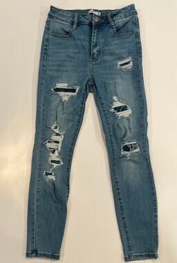 rue21 Distressed Skinny Jeans Size 6 High Rise Ripped Light Wash Ankle Denim